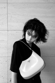 和巨乳继拇做爰HD中字